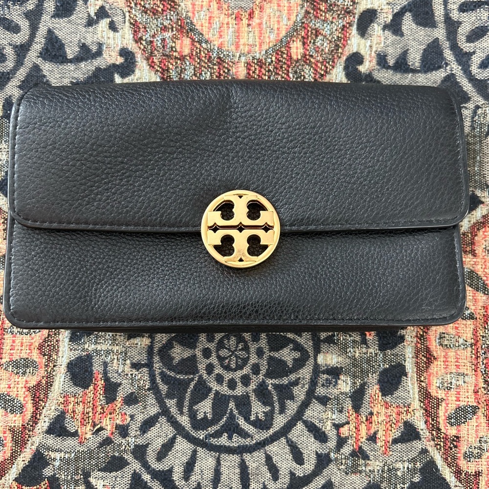 Tory and Burch clutch